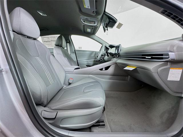 2025 Hyundai Elantra Hybrid SEL Sport photo 34
