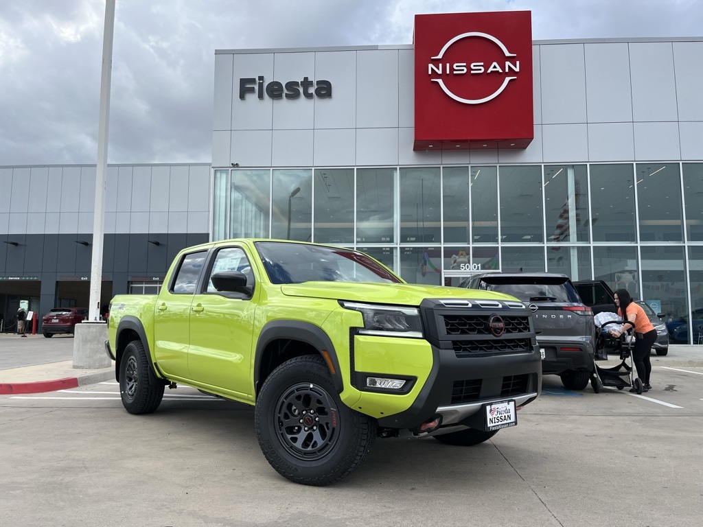 2026 Nissan Frontier PRO-4X's photo