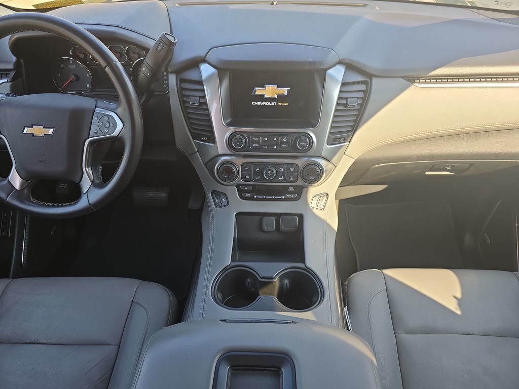 2018 Chevrolet Tahoe LT photo 12