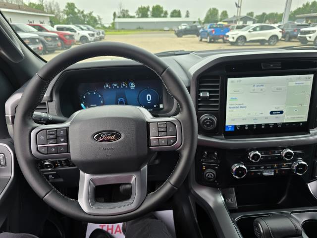 2025 Ford F-150 XLT photo 13
