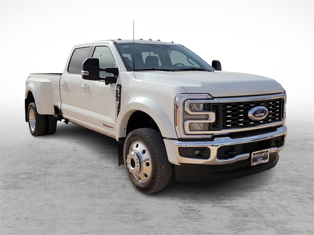 2026 Ford F-450 Super Duty Lariat
