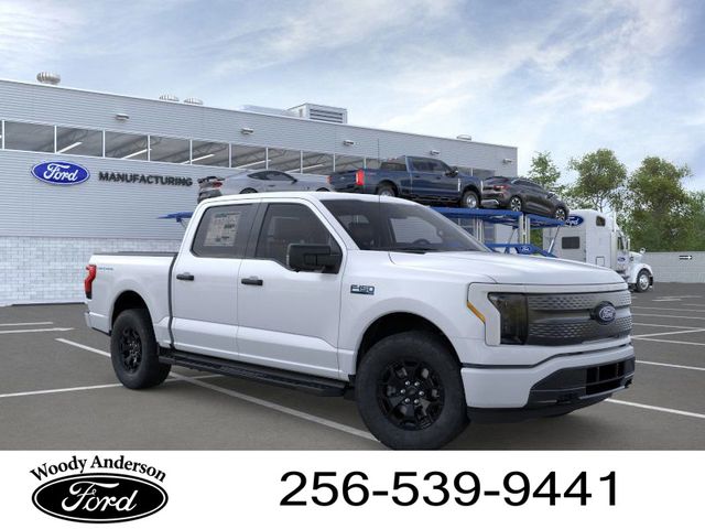 2025 Ford F-150 Lightning XLT photo 7
