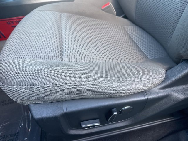 2018 Ford F-150 XLT photo 16