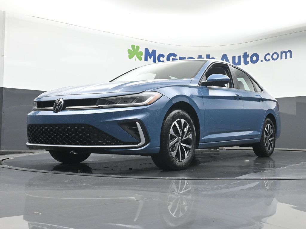 2026 Volkswagen Jetta 1.5T S photo 4