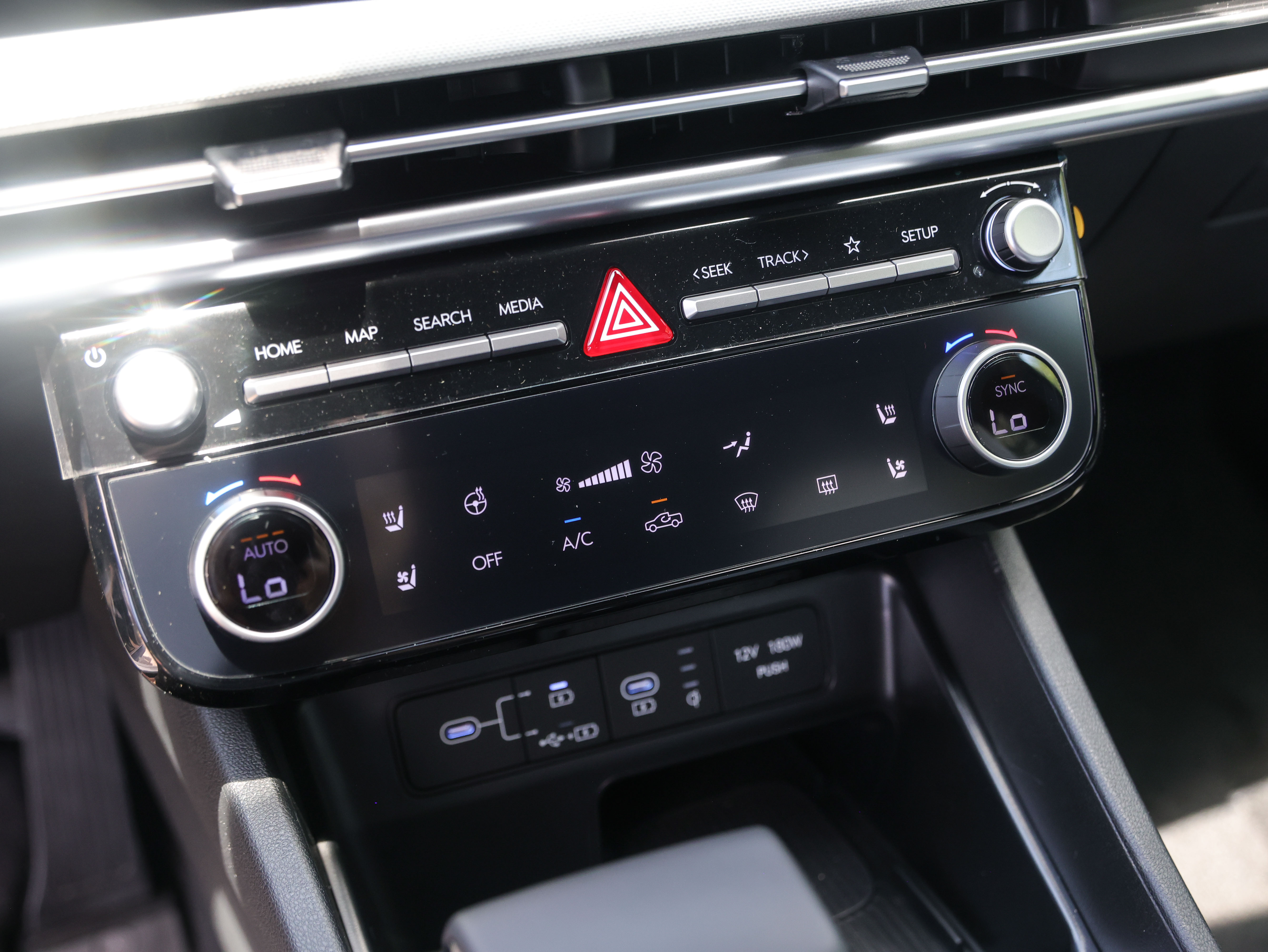 2025 Hyundai Santa Cruz Limited photo 4