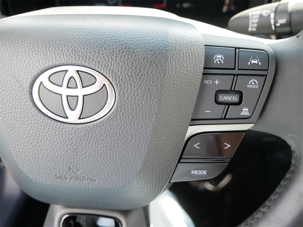 2025 Toyota Camry LE photo 23