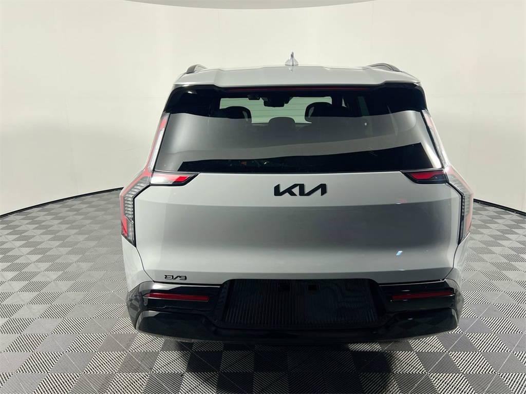 2026 Kia EV9 Land AWD photo 4