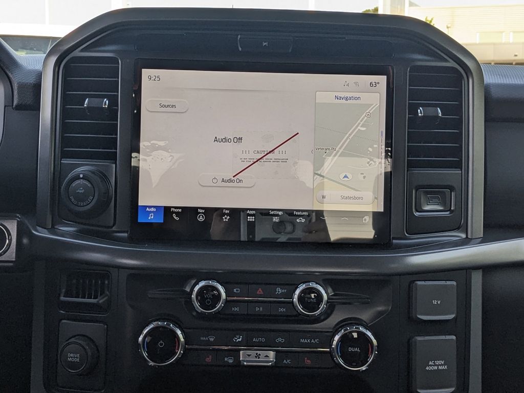 2025 Ford F-150 XLT photo 17