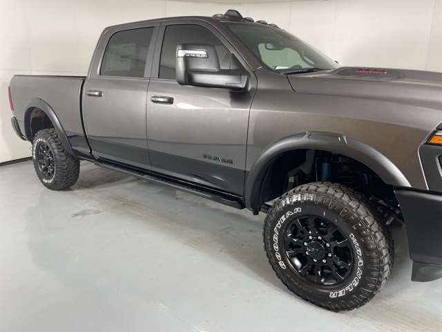 2026 Ram 2500 Power Wagon photo 8