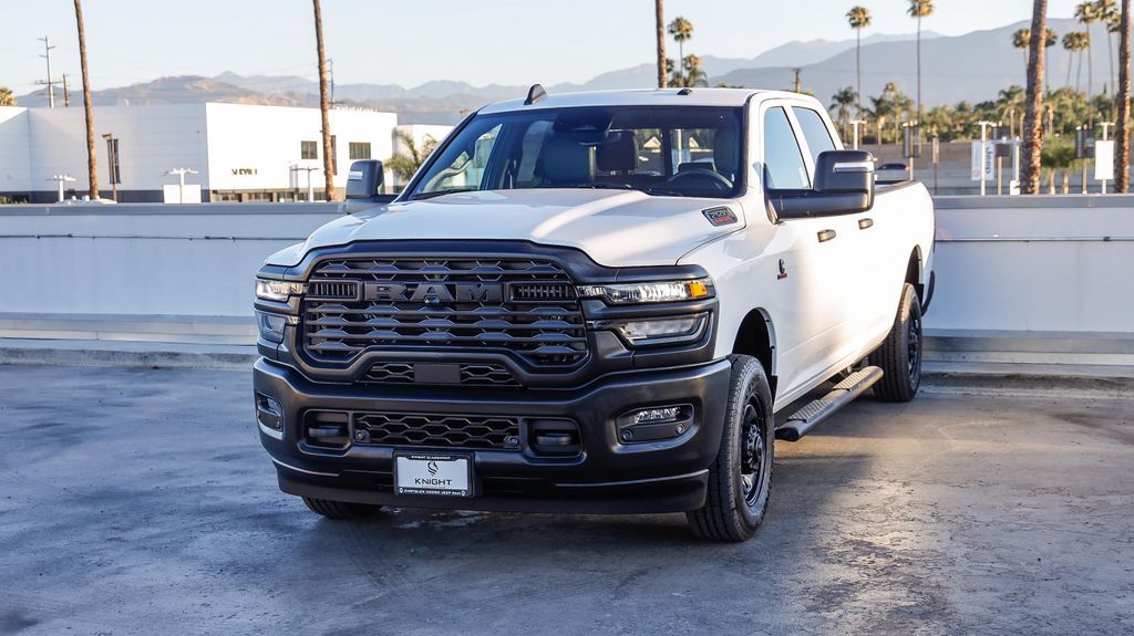 2025 Ram 2500 Tradesman photo 4