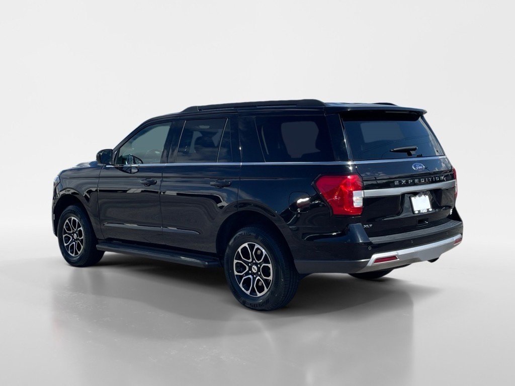 2024 Ford Expedition XLT photo 3