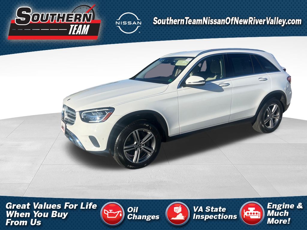 2022 Mercedes-Benz GLC GLC300's photo