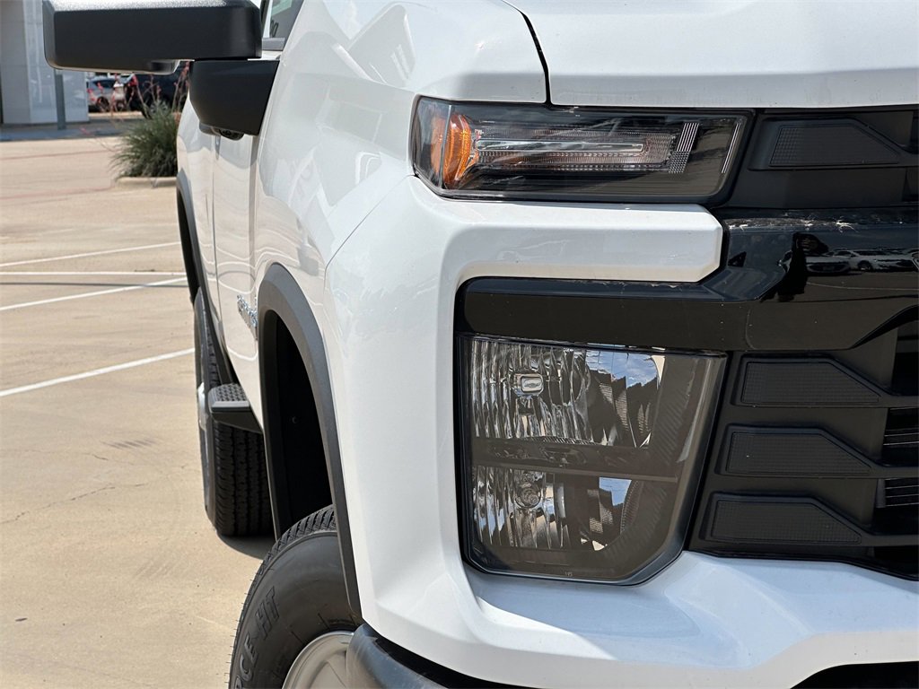 2024 Chevrolet Silverado 2500HD photo 4