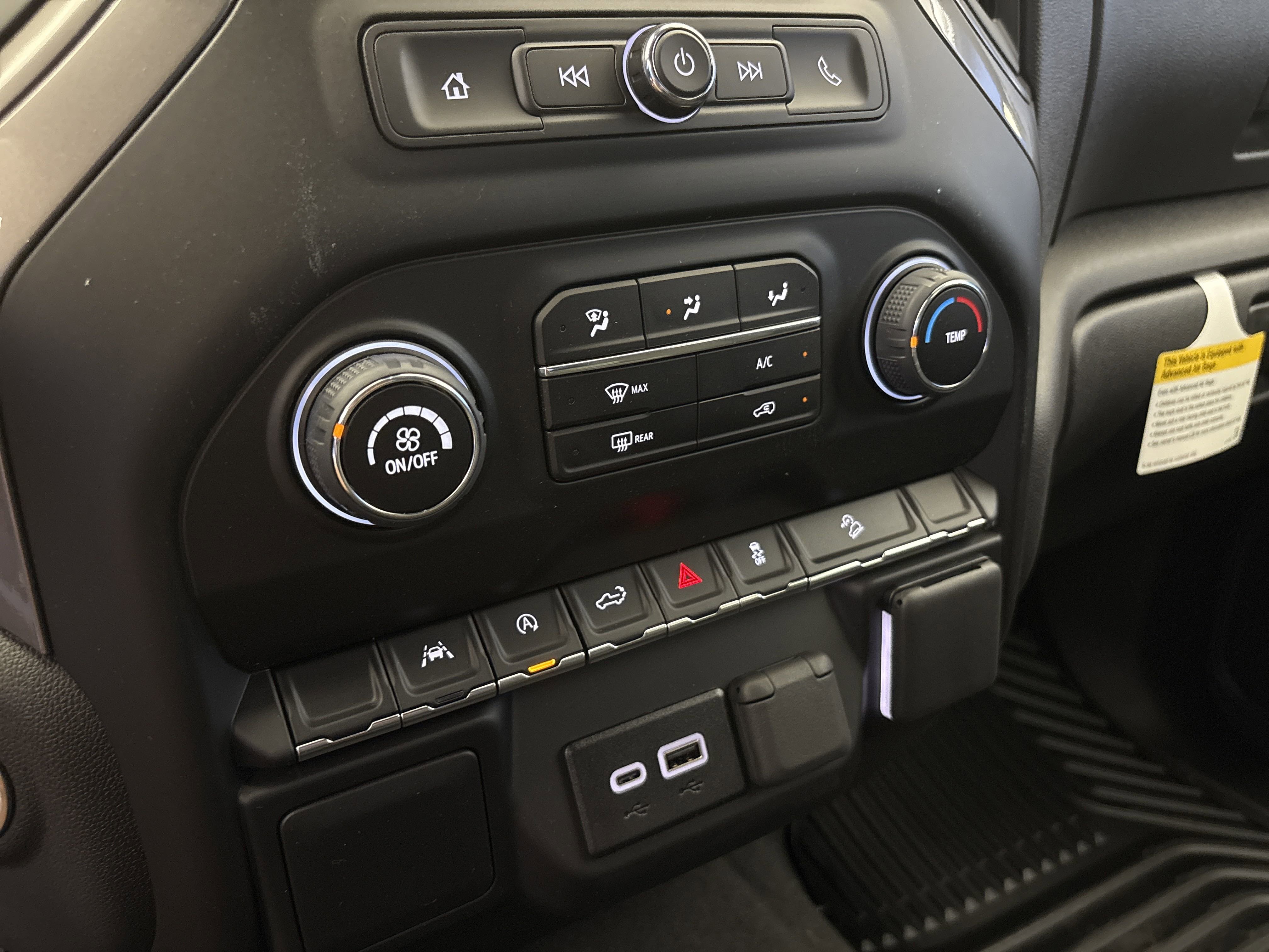 2026 Chevrolet Silverado 1500 Custom Trail Boss photo 17