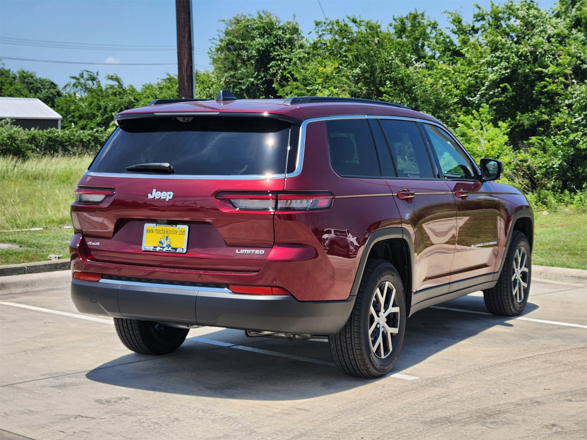 2025 Jeep Grand Cherokee Limited photo 4