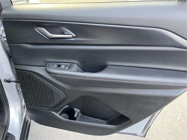 2024 Jeep Grand Cherokee Altitude photo 21