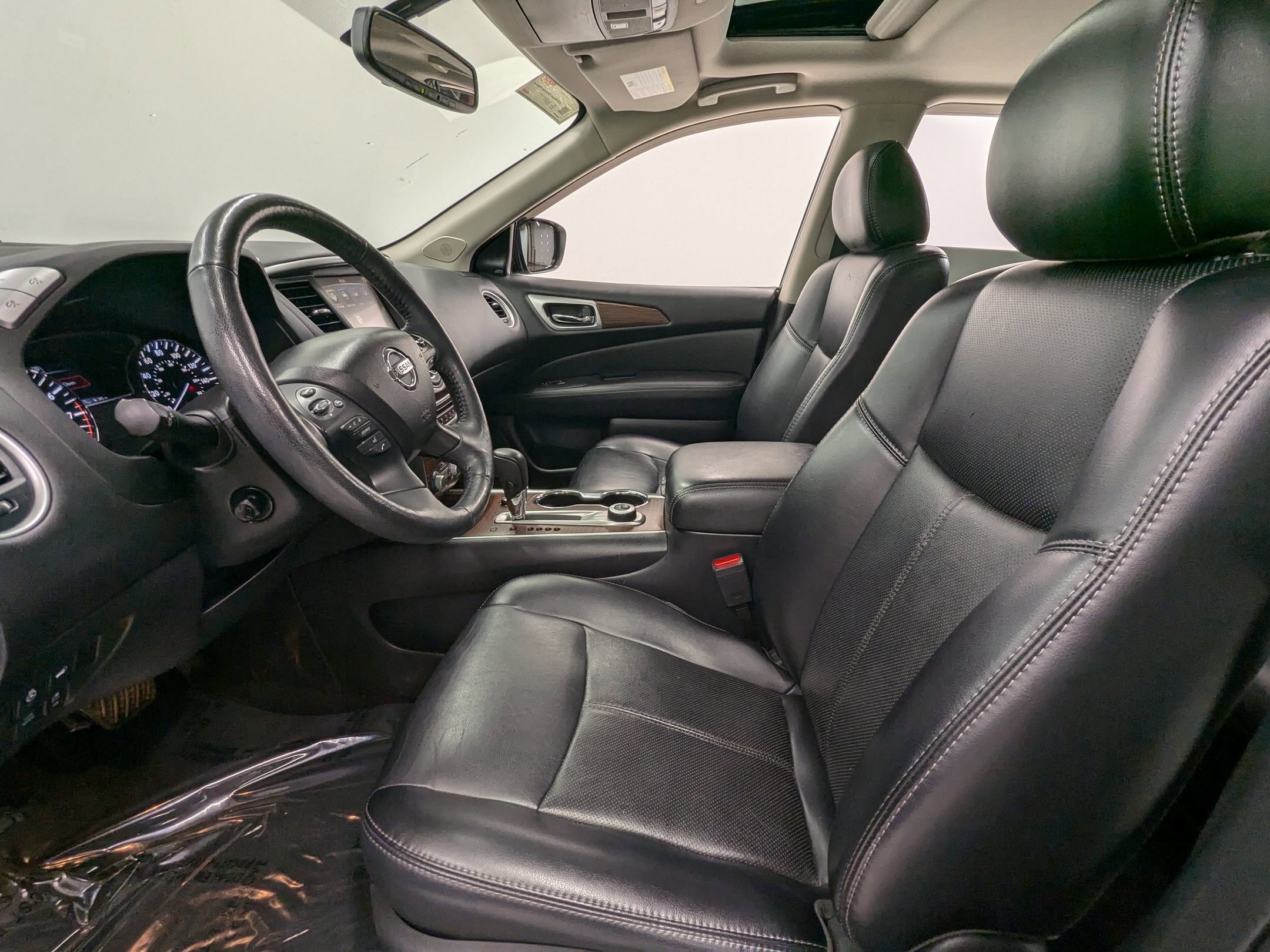 2019 Nissan Pathfinder Platinum photo 4
