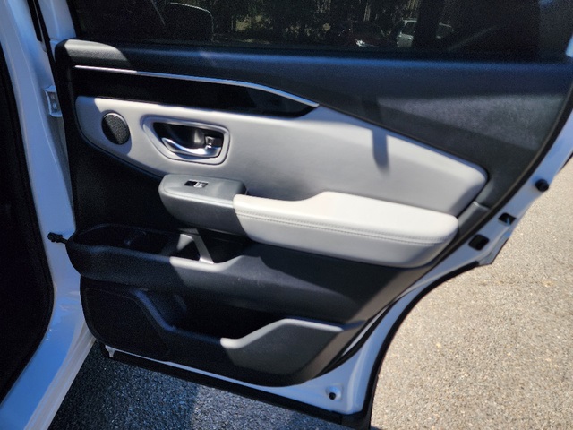 2023 Honda Pilot Touring photo 14