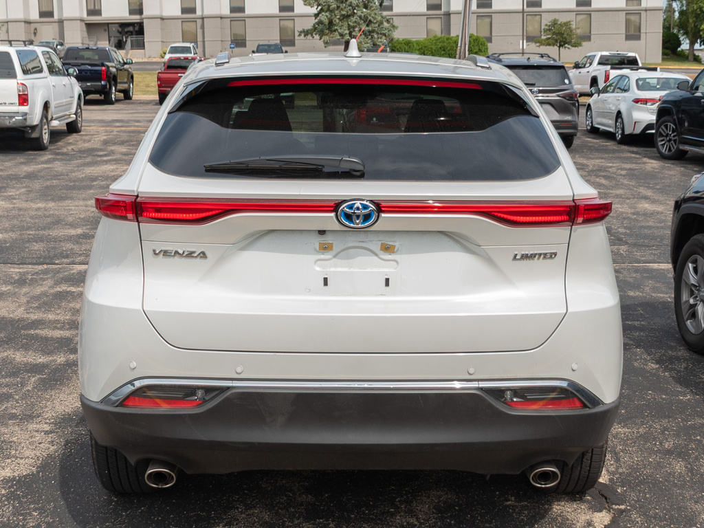 2024 Toyota Venza Limited photo 5