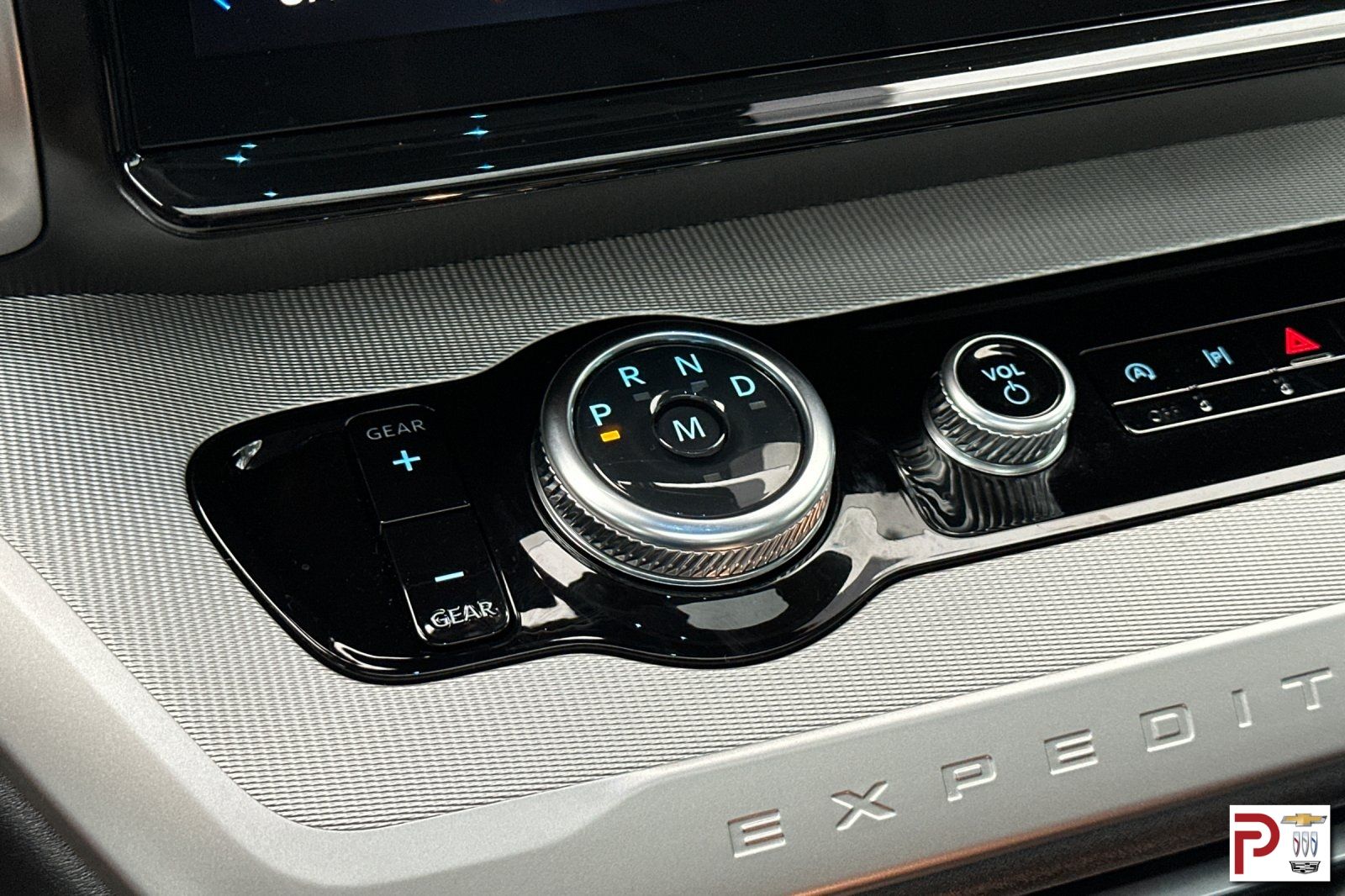 2025 Ford Expedition photo 23