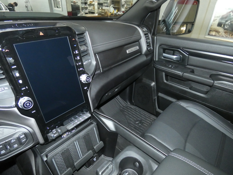 2025 Ram 2500 Power Wagon photo 9