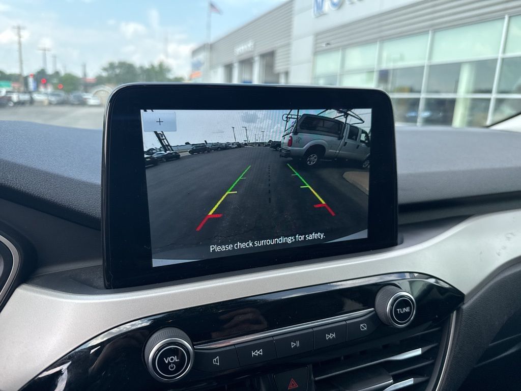 2022 Ford Escape Hybrid SE photo 24