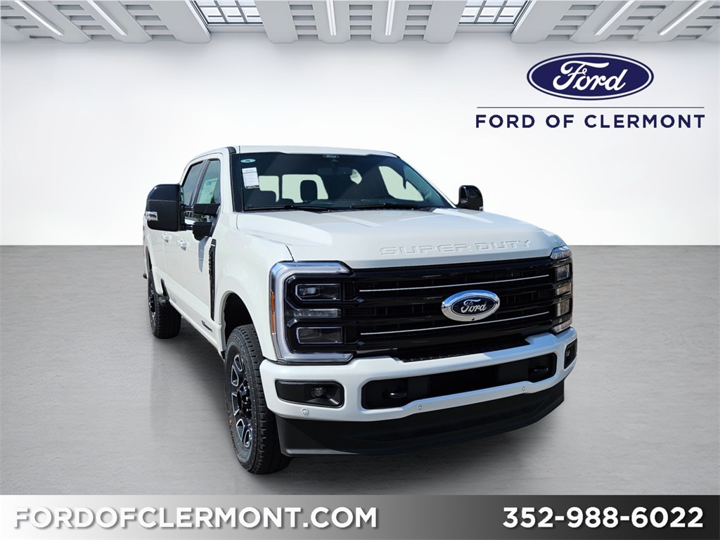 2025 Ford F-250 Super Duty Platinum's photo