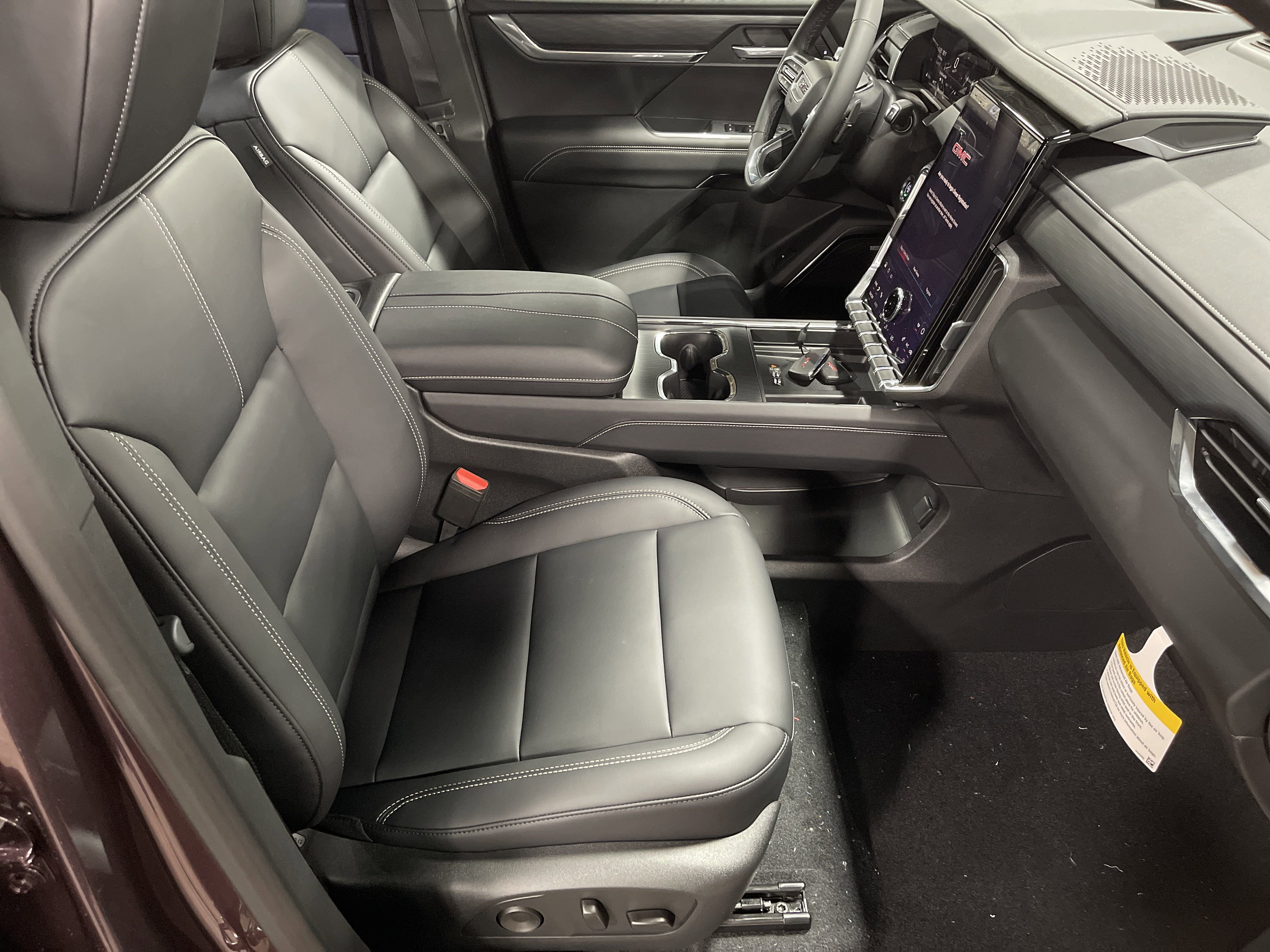 2026 Gmc Acadia Elevation photo 5