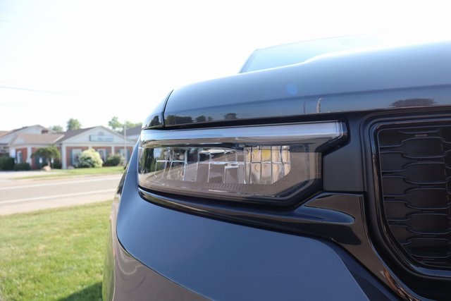 2025 Jeep Grand Cherokee Limited photo 4