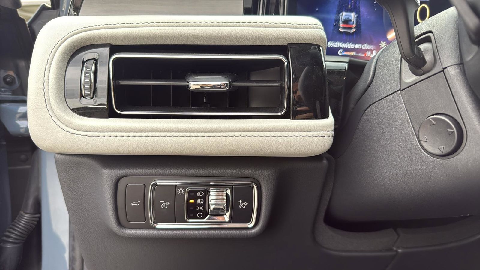 02e7ba75cfe8a36bd6a3ce13ea95852d