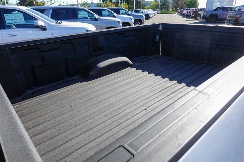 2024 Chevrolet Silverado 3500HD LTZ photo 24