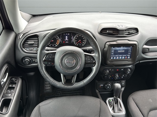 2020 Jeep Renegade Altitude photo 19