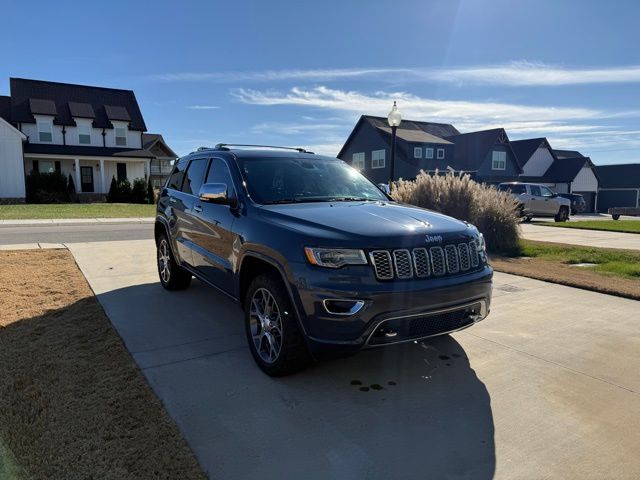 2020 Jeep Grand Cherokee Overland's photo