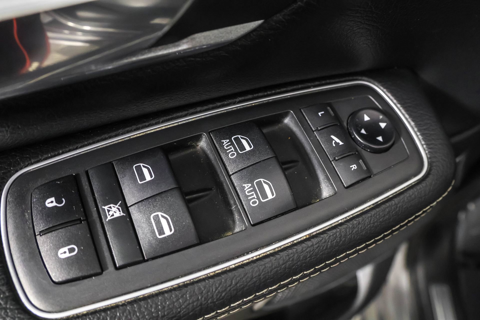 2021 Ram 1500 Laramie photo 24