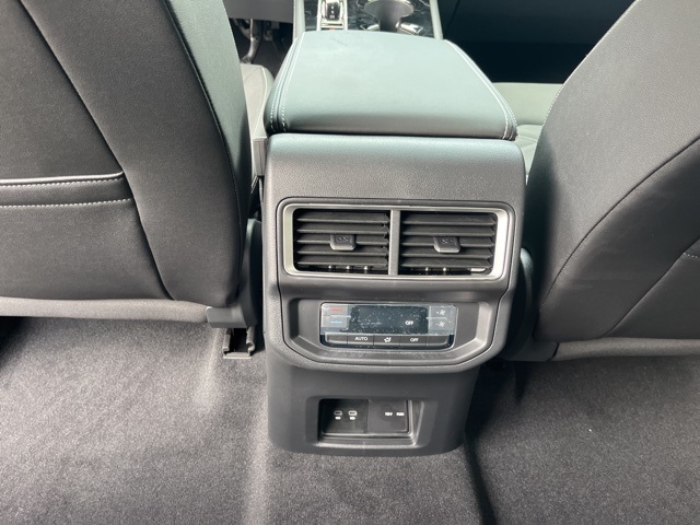 2026 Volkswagen Atlas SE Technology photo 15