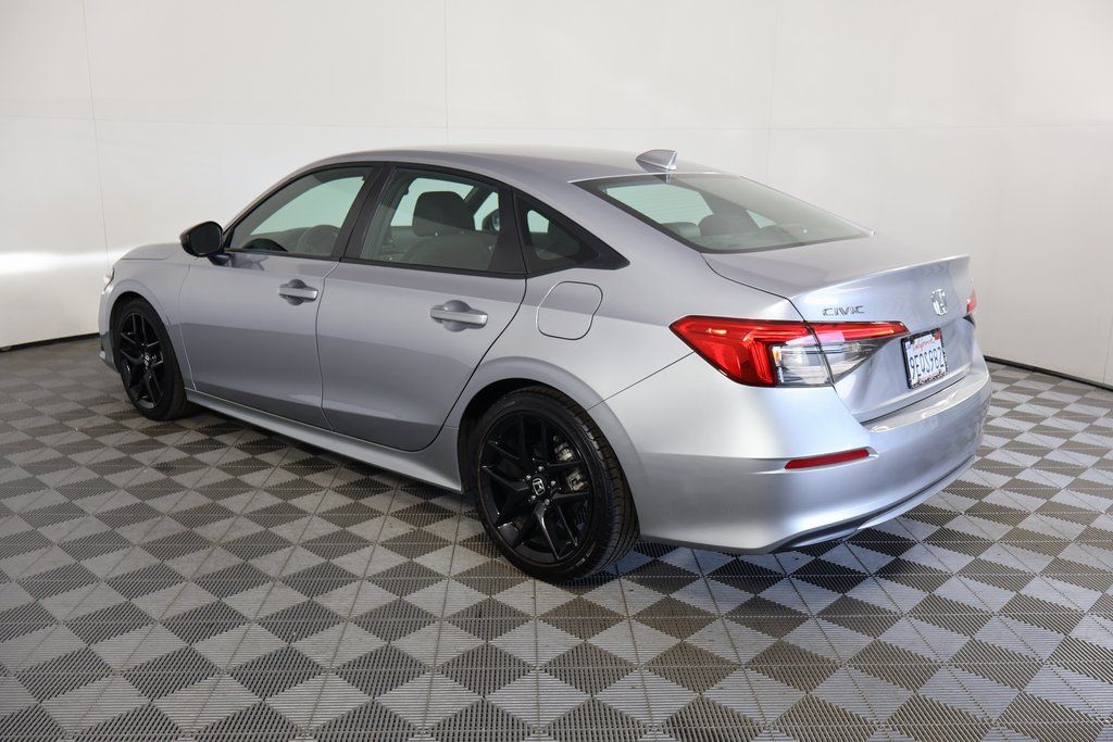 2023 Honda Civic Sport photo 4
