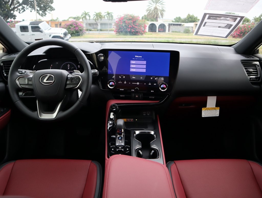 2025 Lexus NX 250 Premium photo 41