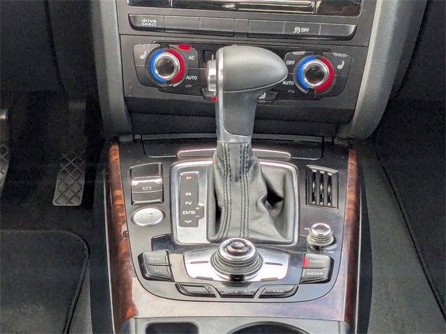 2014 Audi A4 2.0T Premium Plus Quattro photo 11