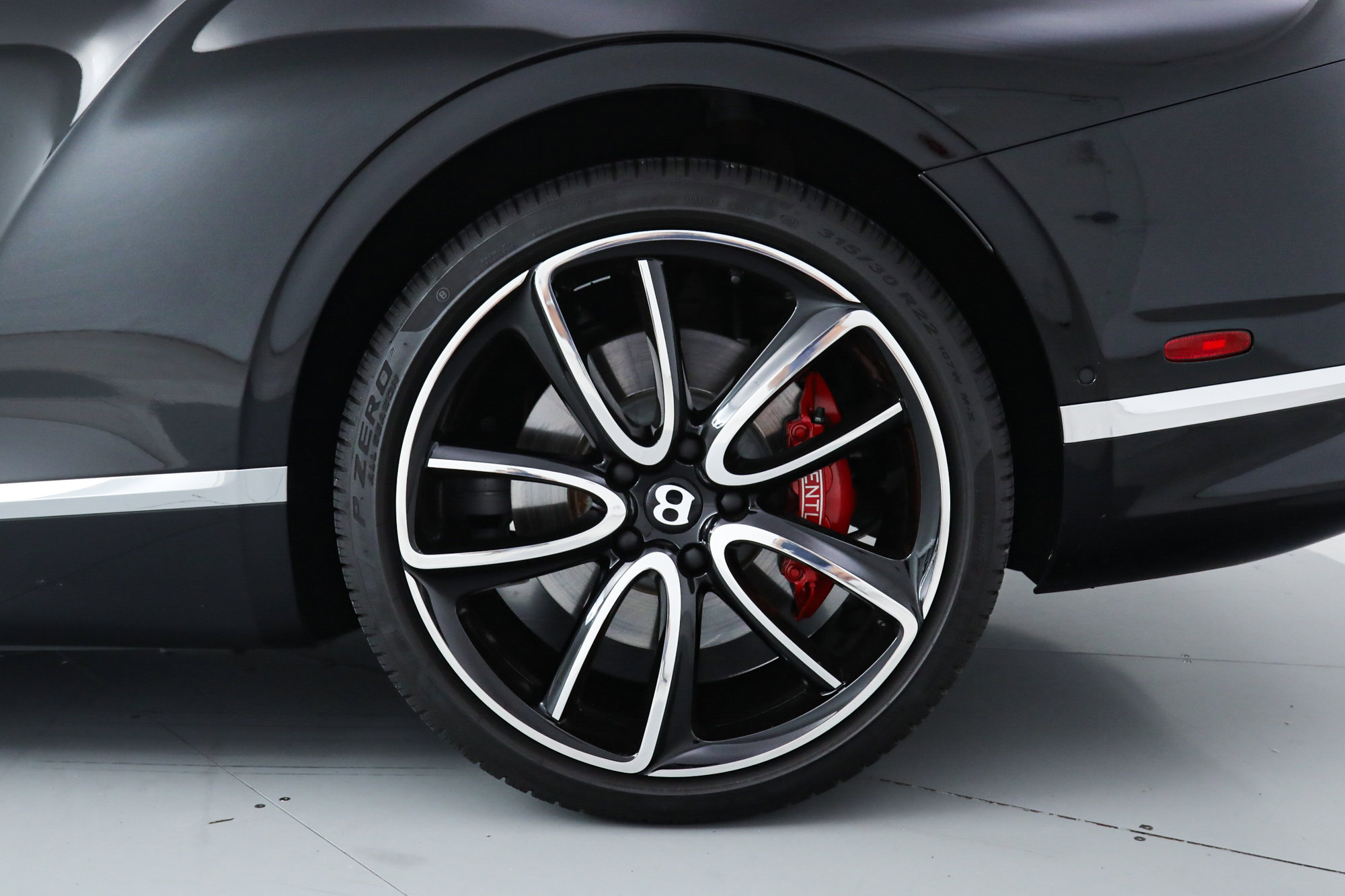 2022 Bentley Continental GT V8 photo 39