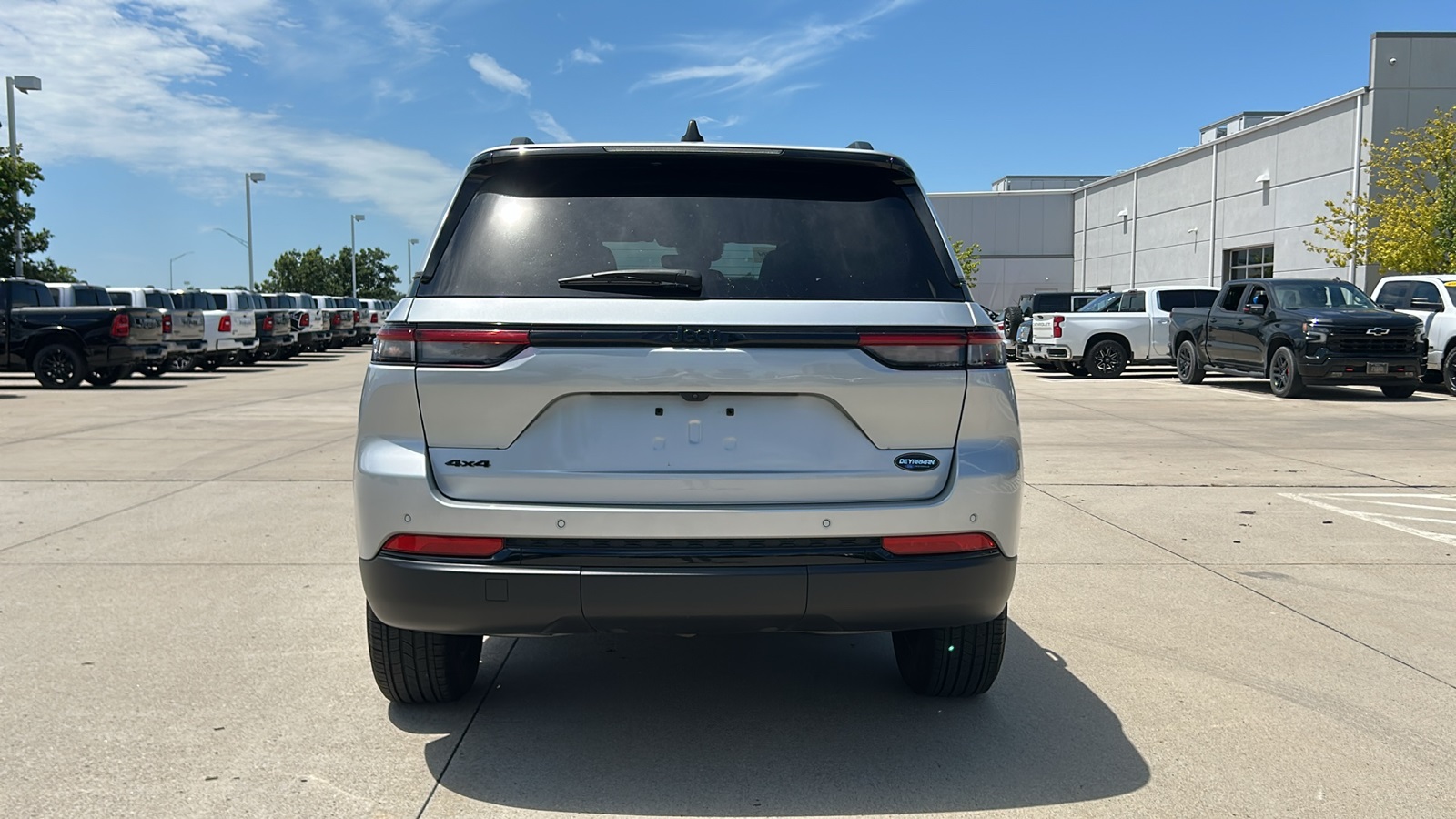 2024 Jeep Grand Cherokee Altitude X photo 4