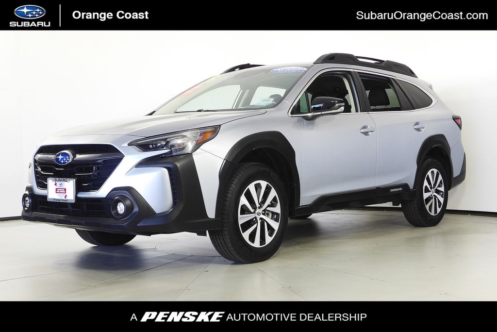 2025 Subaru Outback Premium's photo