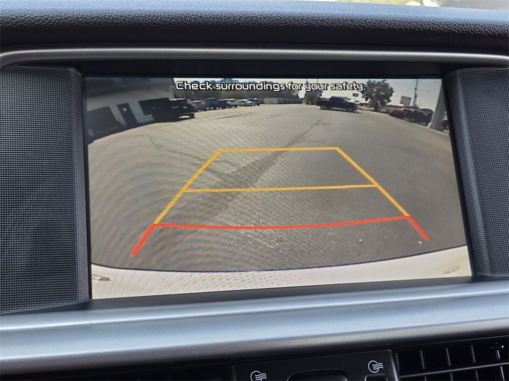 2019 Kia Optima LX photo 18