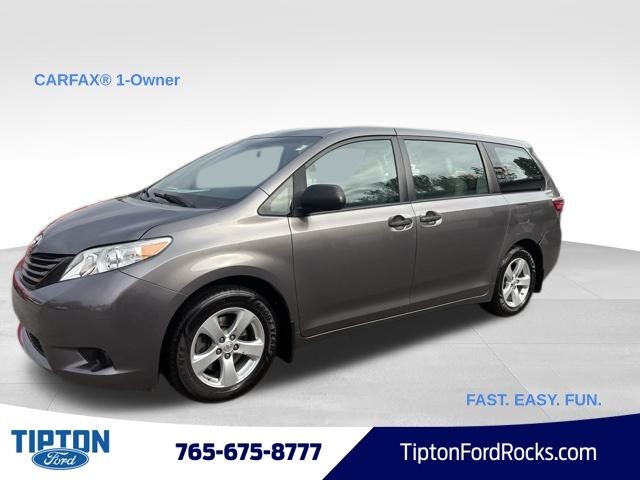 2017 Toyota Sienna L's photo