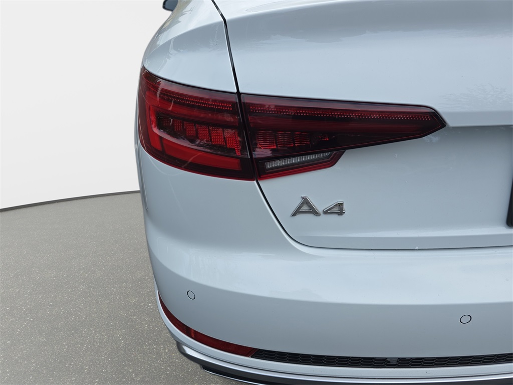 2019 Audi A4 2.0T Premium Plus photo 31