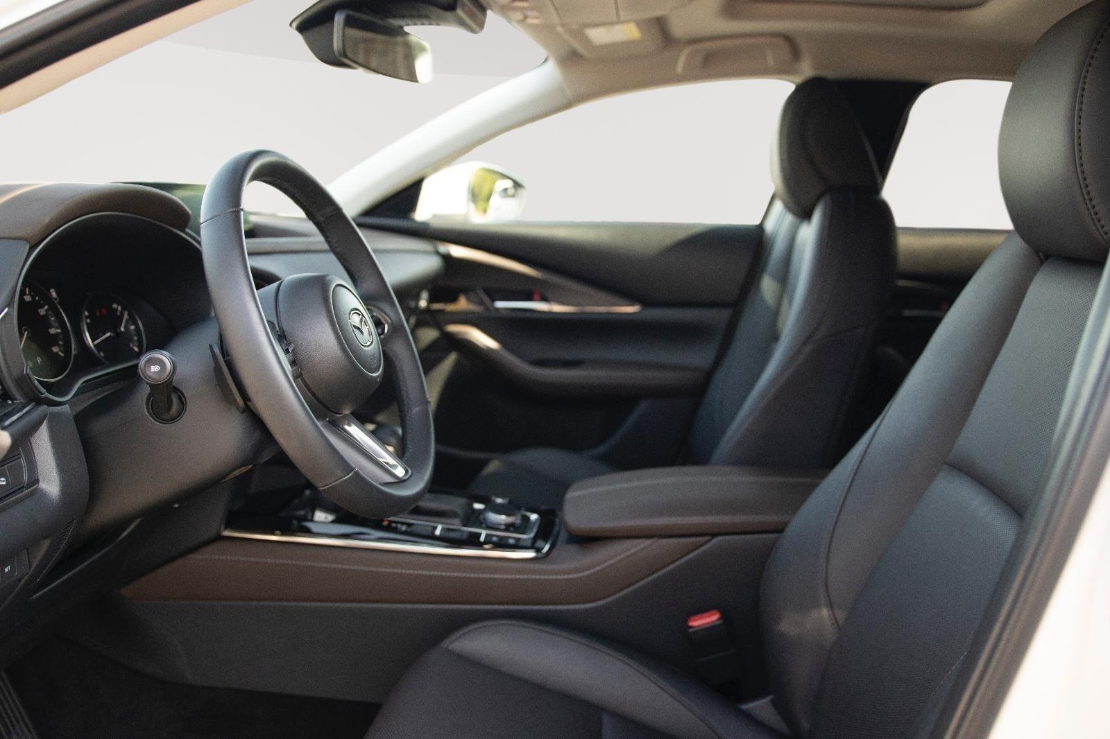 2025 Mazda CX-30 2.5 S Premium photo 2