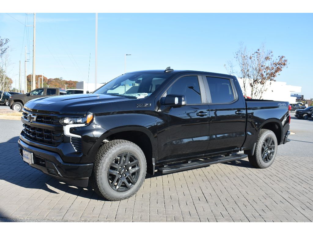 2025 Chevrolet Silverado 1500 RST photo 2
