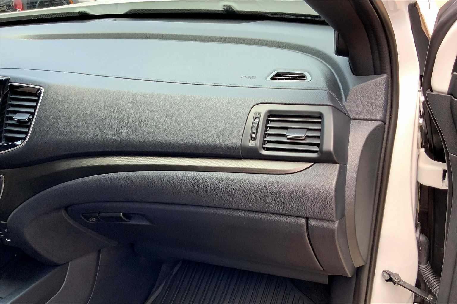 2025 Honda Passport TrailSport photo 16