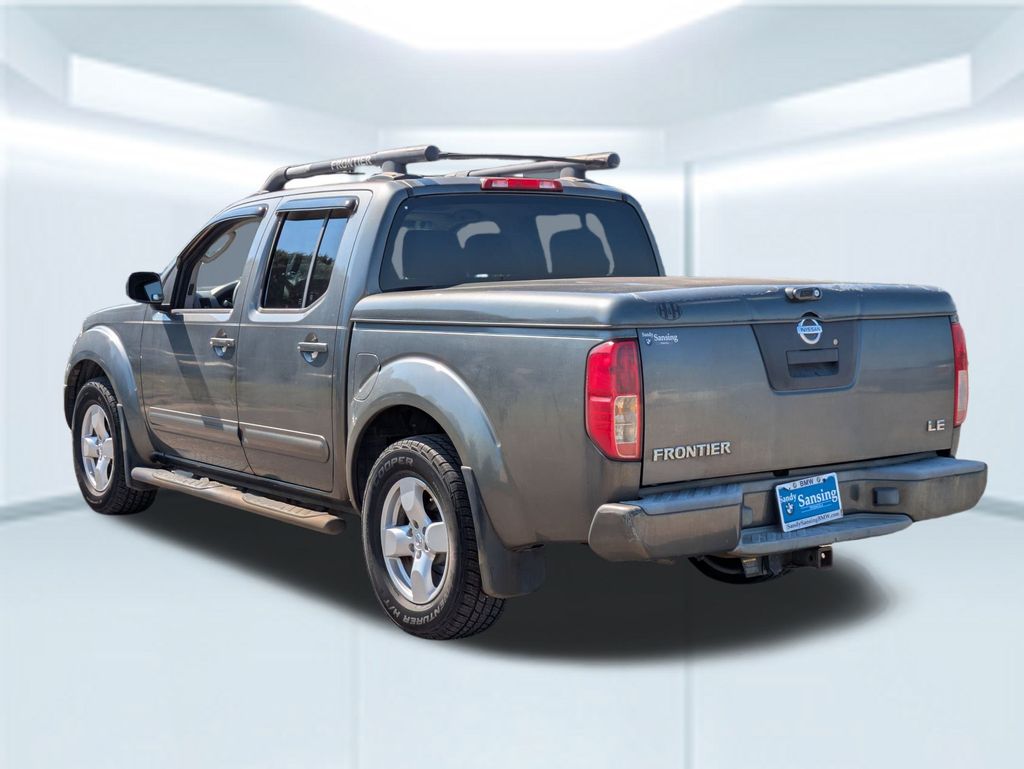 2006 Nissan Frontier LE photo 3