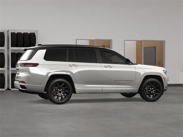 2025 Jeep Grand Cherokee L Summit Reserve photo 4