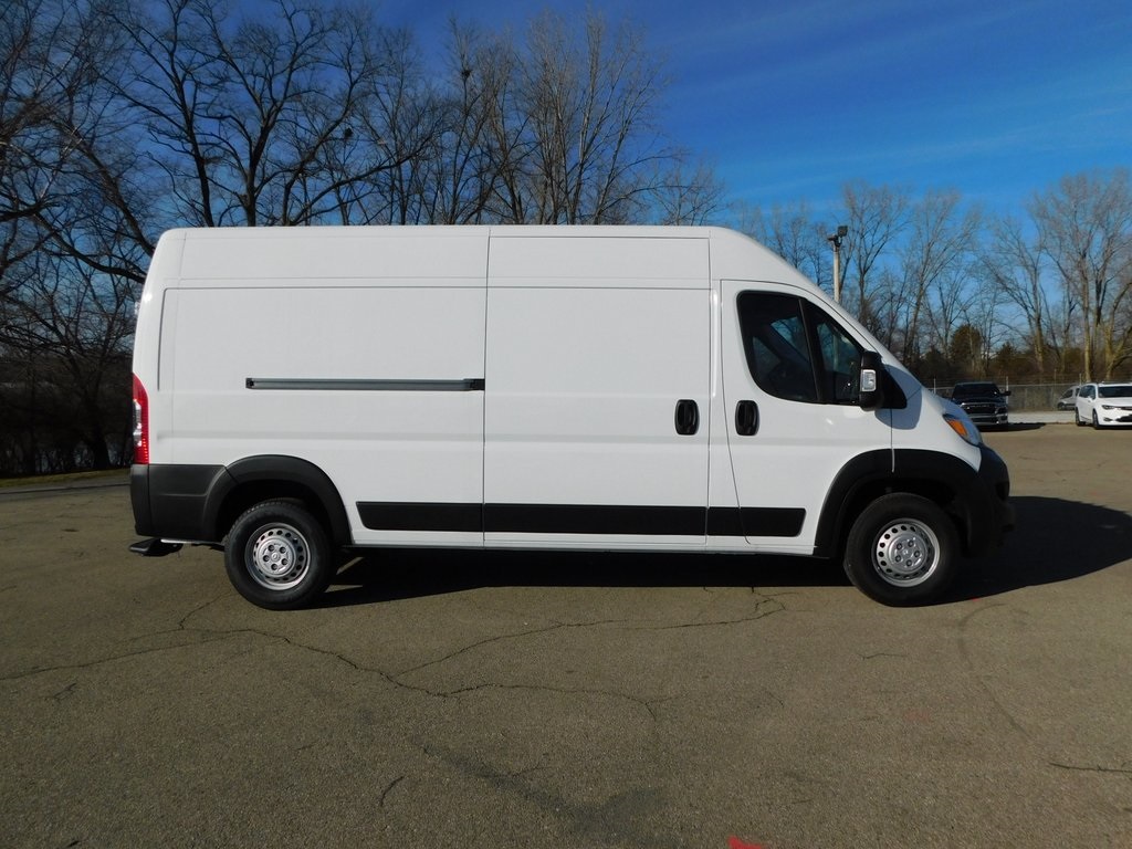 2024 Ram ProMaster 2500 Cargo Van photo 2